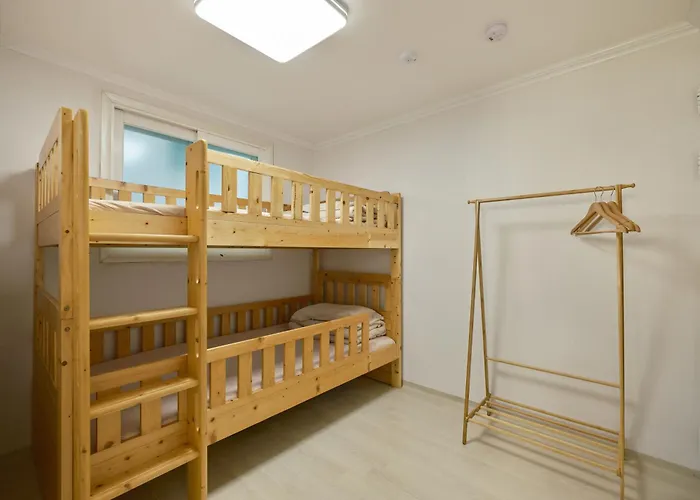 Plantree Filled With The Charm Of The East And The Atmosphere Of The West Appartement *