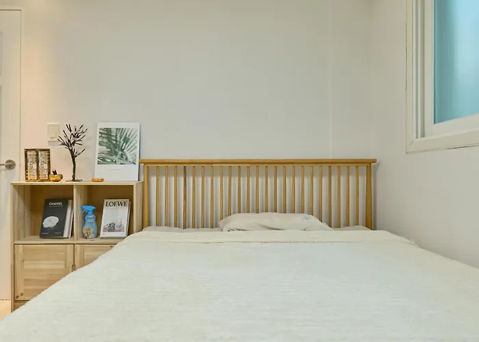 Plantree Filled With The Charm Of The East And The Atmosphere Of The West Séoul